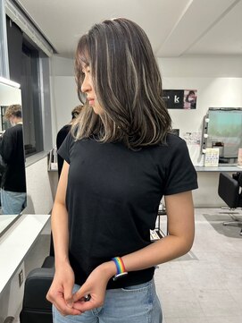 キング(K!ng) 縮毛矯正髪質改善ハイライトレイヤーカット枚方美容室エクステ