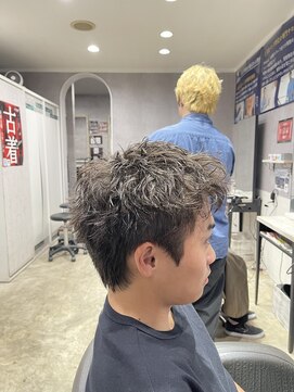 ミオ(Mio) 滋賀/南草津/メンズ美容室/波巻きツイストスパイラルパーマ