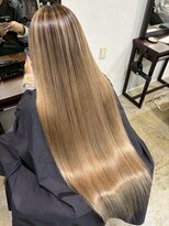 メリー オオサカ(Merly Osaka)&nbsp;ブリーチ毛 × バレイヤージュ