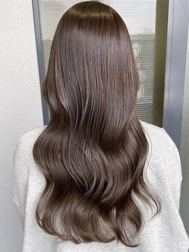 シンティアバイアルティナ 渋谷店(Cyntia by artina) ココアブラウン/ナチュラルブラウン/チャコールグレー