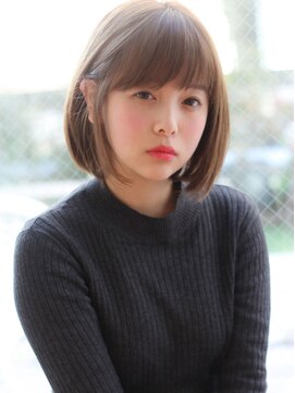 ヴィヴィ(VIVIE) 大人可愛い耳掛け内巻きボブルージュラベンダーアッシュ透明感