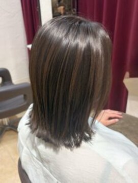 グラマラス GLAMOROUS 【瀧澤一真】外ハネミディアムレイヤー20代、30代、40代