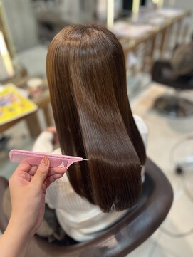 ロハスバイケンジ(LOHAS by KENJE) 艶感抜群*オージュアトリートメントでつくる艶髪