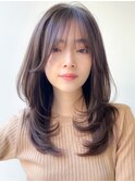 大人ガーリー似合わせミディアムレイヤーカットダークアッシュ