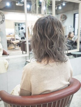 コニ(Coni) ♪Coni♪グレージュグラデーション、バレイヤージュ