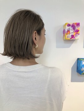 スピンヘアワークス(Spin Hair Works) ダブルカラーボブ