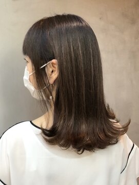 エムプラス 二子玉川(Mplus) 【30代40代50代】ハイライト★明るい白髪ぼかし Mplusミズイデ