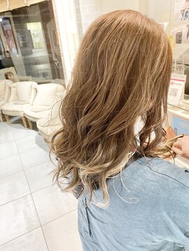 ネオリーブカフ 鶴ヶ峰店(Neolive caff) ベージュブラウン　ハイライト　インナーカラー　白髪ぼかし