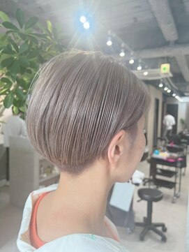 フラッグ ヘアー 天神西通り店(Flag HAIR) ハイトーン ハンサムショート