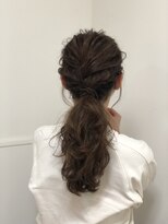 ゆるふわモテ髪パーティーアレンジ