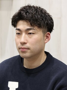 ヨシザワインク プレミアム 横浜 桜木町店(YOSHIZAWA Inc. PREMIUM) メンズパーマツーブロアップバング