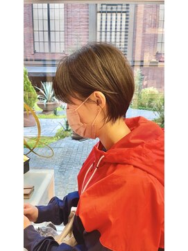 ハグズ ショートボブ