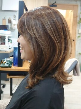 マノハル(MANOHARU) 【マノハル スタイル】ミディアム×白髪ぼかしハイライト