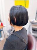 ショートボブ