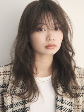 サンバレー(SUNVALLEY) シースルーバング　レイヤー　薄めバング　小顔カット