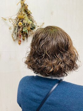 プランタン(Printemps) 外国人風パーマ大人かわいい小顔ボブ☆シースルー前髪