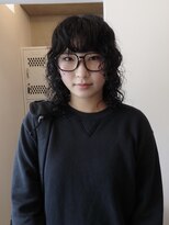 アンフェインド02(UNFEIGNED 02)&nbsp;黒髪カタログ/クラゲヘアー/スパイラルパーマ/小顔/伏見/栄