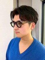 ヤヨイブレインズ グランデ 桂(YAYOI BRAINS GRANDE) シークレット毛流れパーマ/センターパート/メンズパーマ