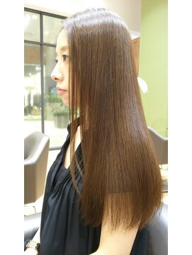 サイズ バイ グリットアヴェダ ららぽーと海老名店(XXXY'S by grit AVEDA) カラーで上品ツヤ髪