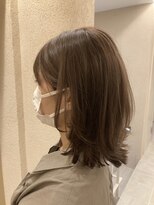 ブリス(VLISS)&nbsp;ミントグレージュくびれミディ＿Aラインボブかきあげロング