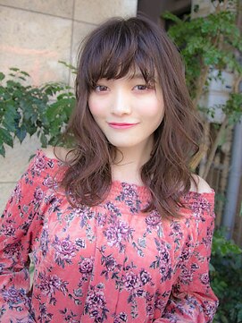 ルティア(Lutia) 大人気顔まわりレイヤーカット