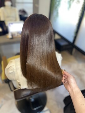 アールサロン アオヤマ(Rr SALON AOYAMA) 艶となめらか質感
