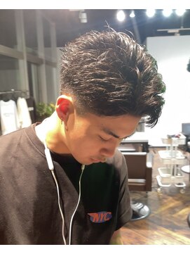 スキル(SKILL) ベリーショート/スパイキーショート