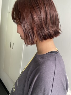 ヘーゼル 博多(HAZEL.) 赤髪ボブ