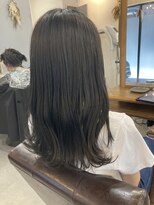 レイリー(LAiLy)&nbsp;透明感　暗髪　お洒落　可愛い