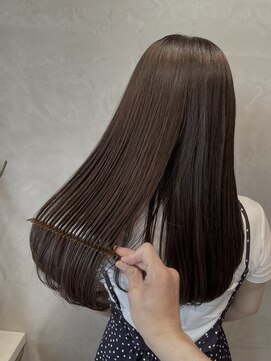 スリー ナカノシマ(three. Nakanoshima) 【three.中之島】モカブラウン