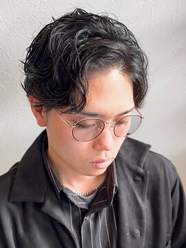 アンドファインヘアービューティー(AND FINE hair beauty) スパイラルアップバングショート