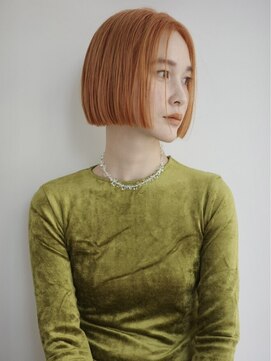 ケシキ 佐賀(keshiki) ブリーチなしダブルカラー/前下がりボブ/オレンジベージュ