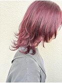 チェリーレッドカシスミディアムウルフハッシュカット