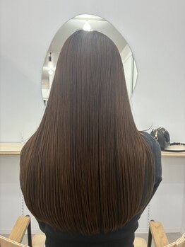 ロク(roq)の写真/髪への負担を最小限に。くせやうねりを解消し自然なストレートヘアで美しい後ろ姿を！