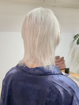 ミーム 原宿 表参道(meme) !ダブルカラーハイトーンカラーケアブリーチインナーカラー#原宿