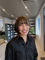 ヨム(YOMU)&nbsp;ウルフカット