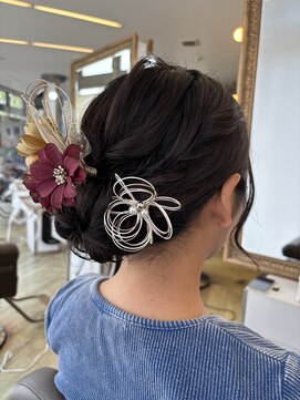 コワファースト 大分(COIFF1RST) 成人式、お団子ヘアセット