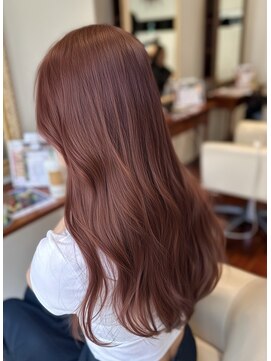 ビーハイブ 一番町店 アヴェダ(BEHIVE) 大人可愛いピンクブラウン オンニヘア