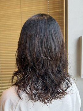 オーガニック リブ 川越(organic+live) 冬の韓国風◎小顔ロングニュアンスプードルパーマ