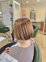 シャイン(SHINE) ショートボブ