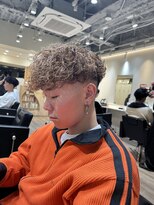 ルースト 渋谷店(ROOST)&nbsp;MEN’S HAIR/波巻ツイストスパイラル/フェザーパーマ/眉毛/渋谷