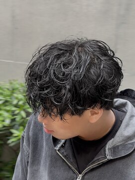 メルシー トータル ブランディング サロン(merci TOTAL BRANDING SALON) メンズシャドウパーマ　無造作パーマ