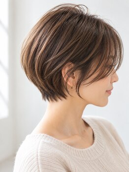 ウェル アアルト 本厚木ミロード店の写真/春らしい大人可愛いショートもハンサムショートもおまかせください！再現性の高いお手入れ簡単ショートを◎