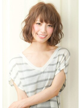 ルエ(rue) 柔らかウェーブボブ