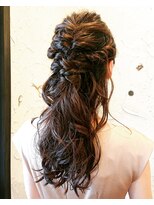 ヘアデザイン ノア(Noa)&nbsp;ハーフアップ