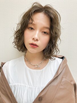 リアン(Lien) Lien☆大人かわいいココアブラウン×前髪センターパート 立川