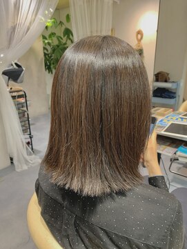 ラフ(RUFF) ツヤストレートロブ