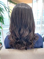 ステアケース 武蔵小杉店(stair:case)&nbsp;コテ巻き風パーマ　セミロング　黒髪