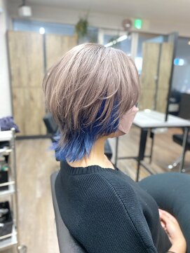 ヴィフ 大船(VIF) ウルフヘア×ハイトーンインナーカラー/ブルー/シルバーアッシュ