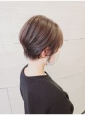 大人かわいいショートスタイル